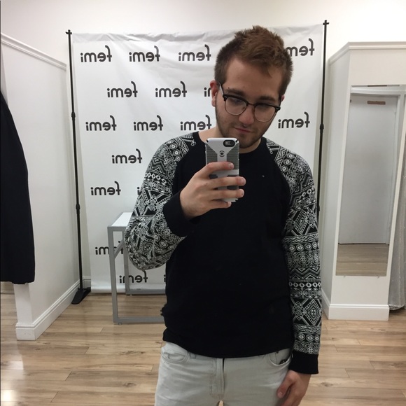 Meet your Posher, Gabriel - Picture 1 of 1